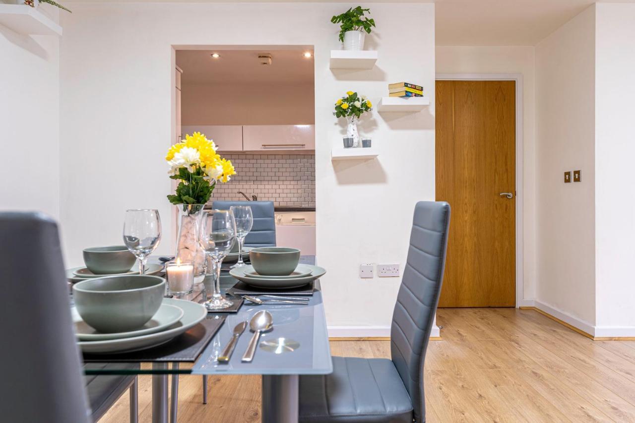 קובנטרי Riley House Spacious City Apartment מראה חיצוני תמונה