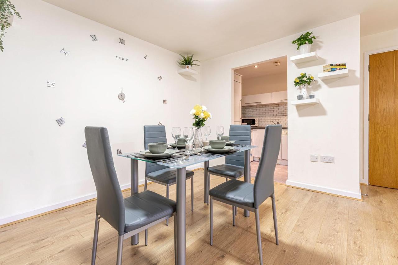קובנטרי Riley House Spacious City Apartment מראה חיצוני תמונה