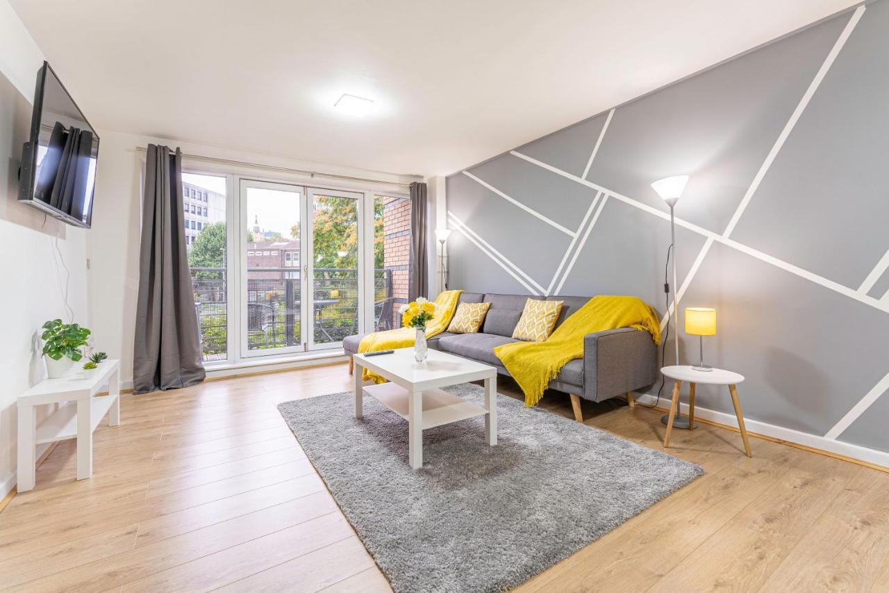 קובנטרי Riley House Spacious City Apartment מראה חיצוני תמונה