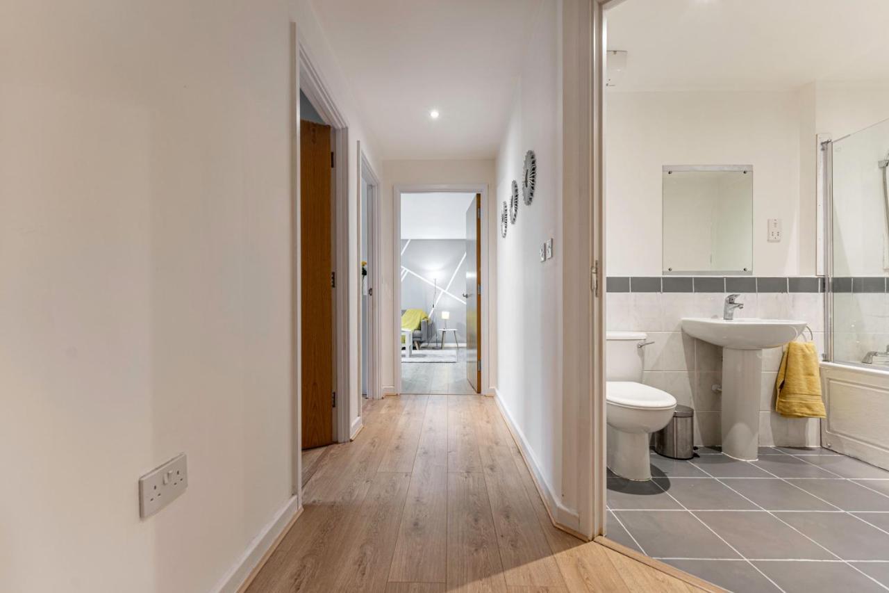 קובנטרי Riley House Spacious City Apartment מראה חיצוני תמונה