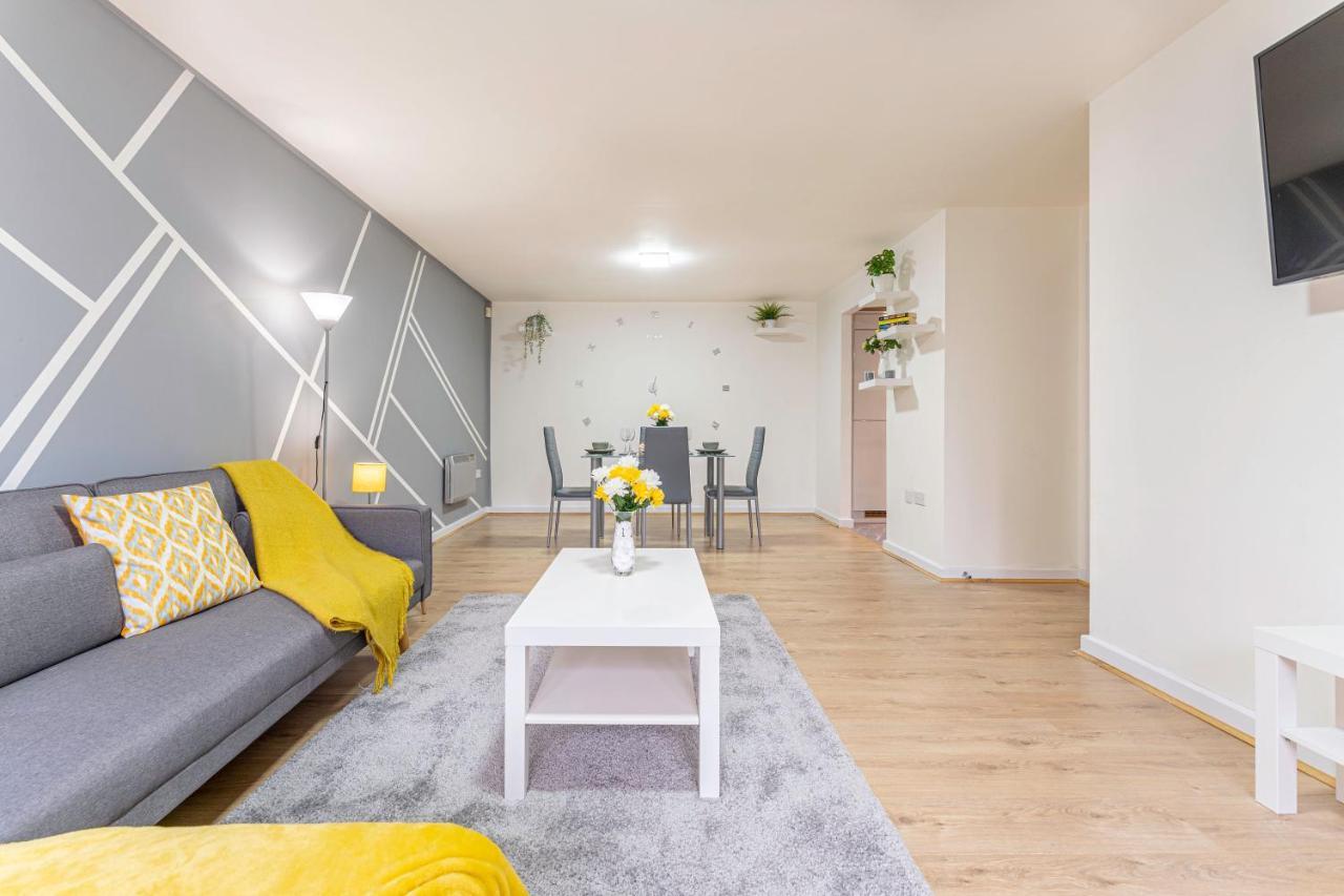 קובנטרי Riley House Spacious City Apartment מראה חיצוני תמונה