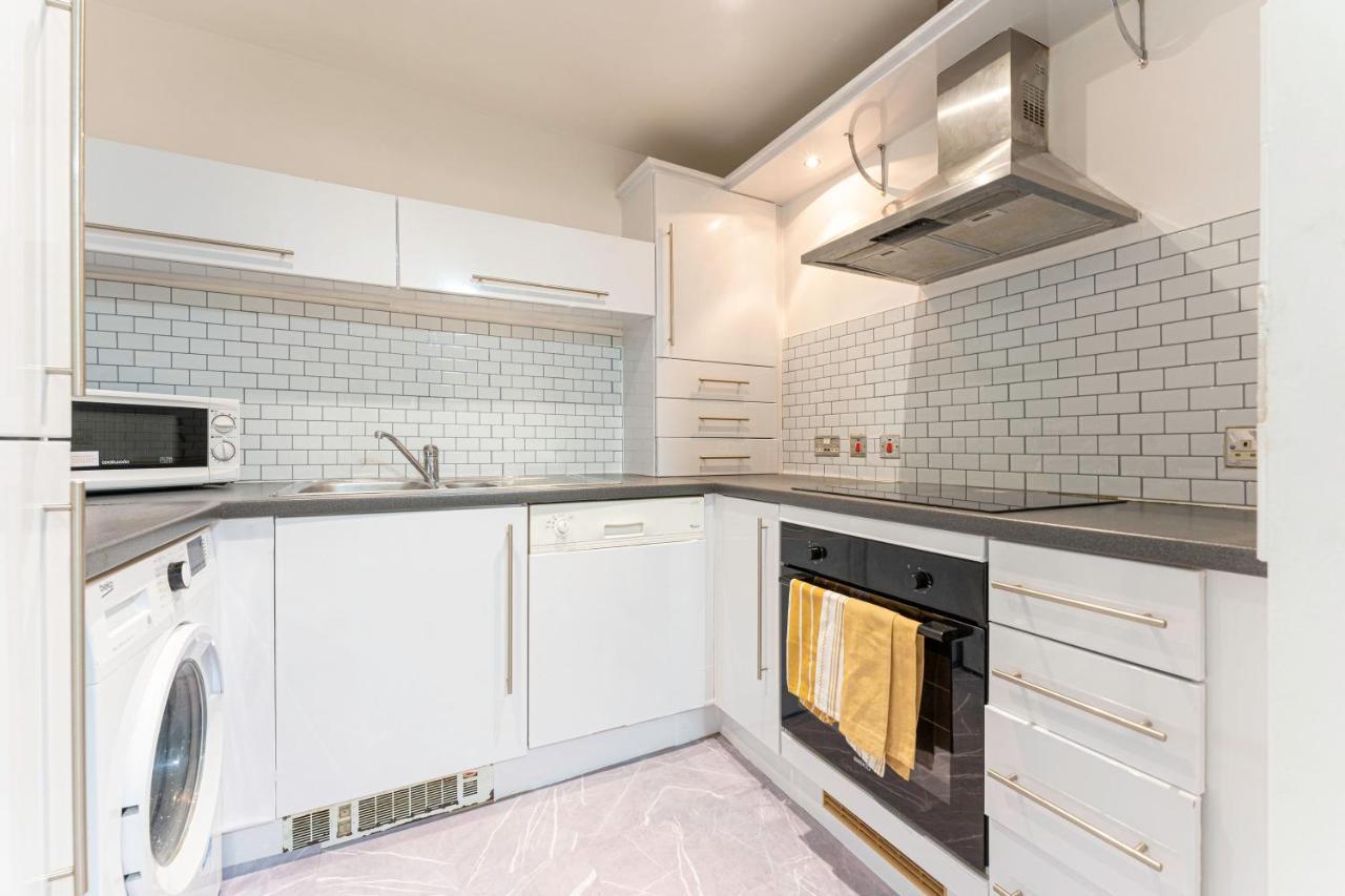 קובנטרי Riley House Spacious City Apartment מראה חיצוני תמונה