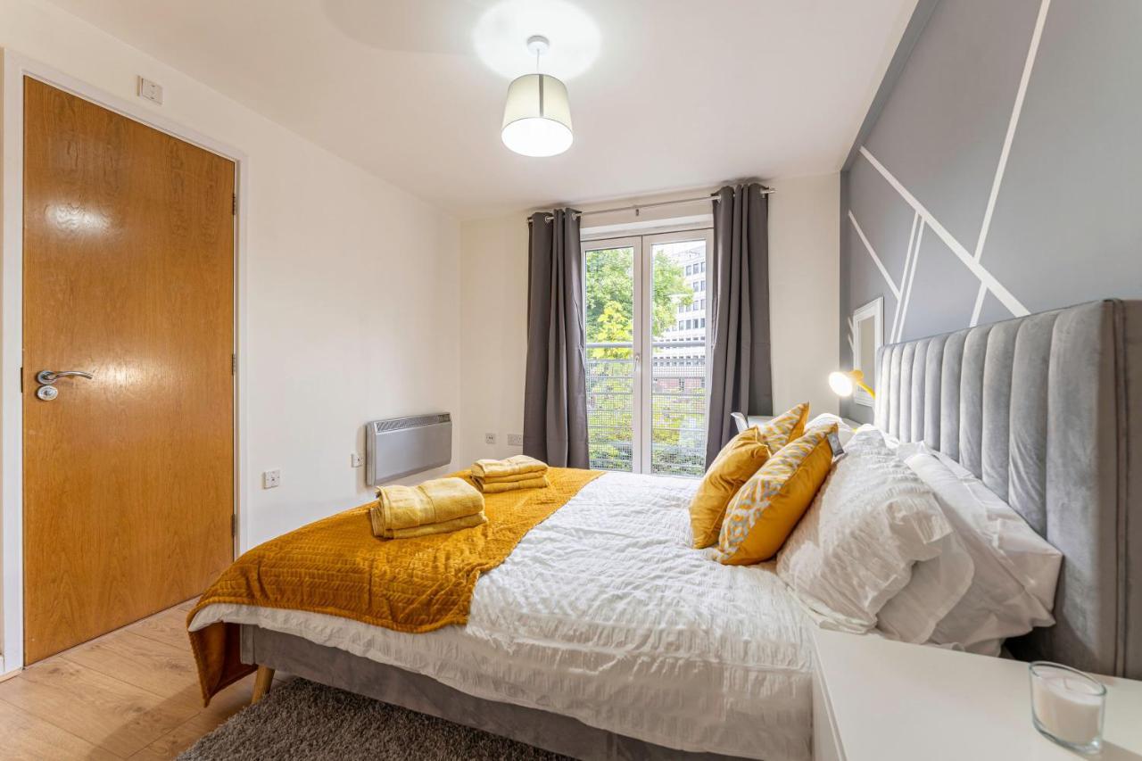 קובנטרי Riley House Spacious City Apartment מראה חיצוני תמונה