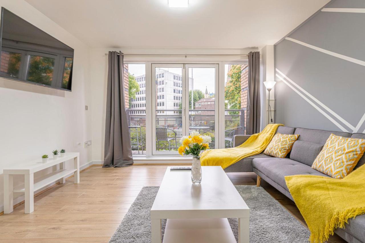 קובנטרי Riley House Spacious City Apartment מראה חיצוני תמונה