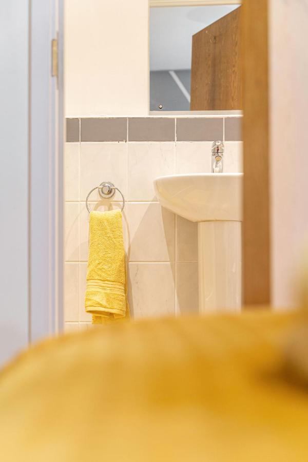 קובנטרי Riley House Spacious City Apartment מראה חיצוני תמונה